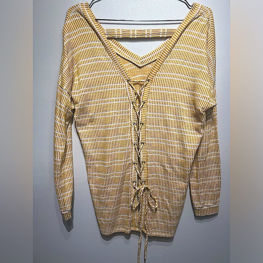 Daytrip Buckle Yellow Striped Open Lace Up Tie Back Long Sleeve Knit Top